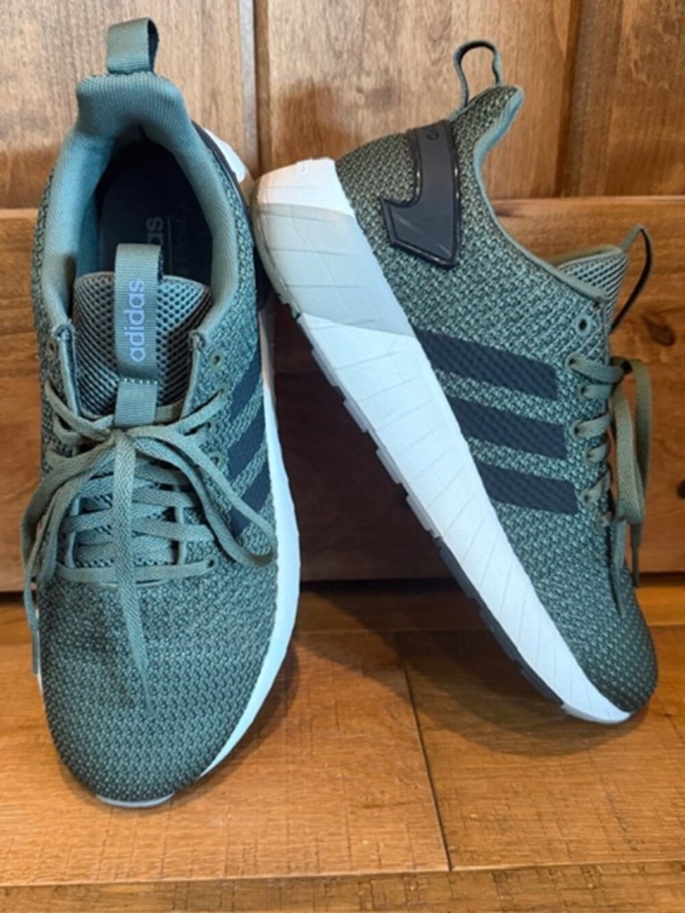 Adidas Questar BYD Sneakers Olive Green Cloudfoam Running Shoes Mens 8.5